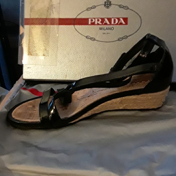 Authentic Prada wedge sandals - Picture 3 of 6